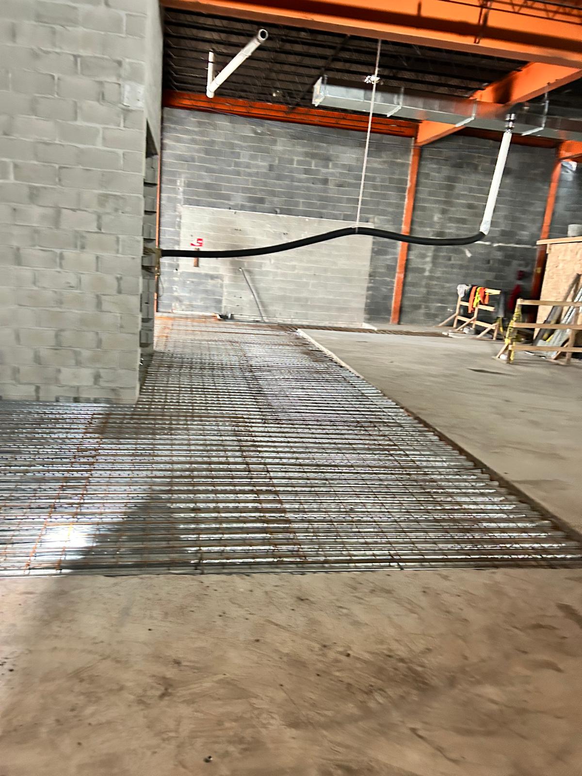 CONCRETE SLAB OVER METAL DECK