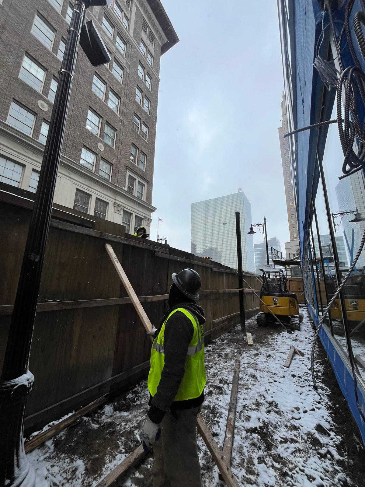 TEMPORARY WORKSITE FENCING